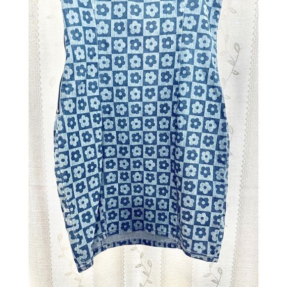 Divided denim dress  - Picture 8 of 14